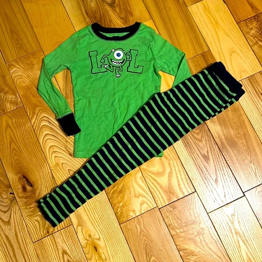 Gap x Disney Boys Monsters Inc Pajamas Sz 8